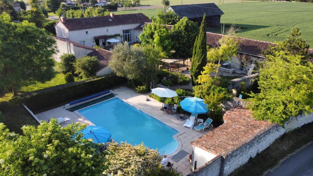 Les Coindries Villa Faye-la-Vineuse Buitenkant foto